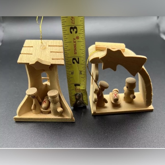 Vintage Miniature Christmas Ornament Nativity Creche Stable Wood Lot of 6 Carved - Picture 12 of 15